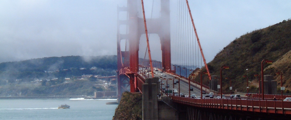 image of the Golden Gate Bridge, partially hidden by fog